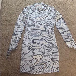 Grey long sleeve mini dress